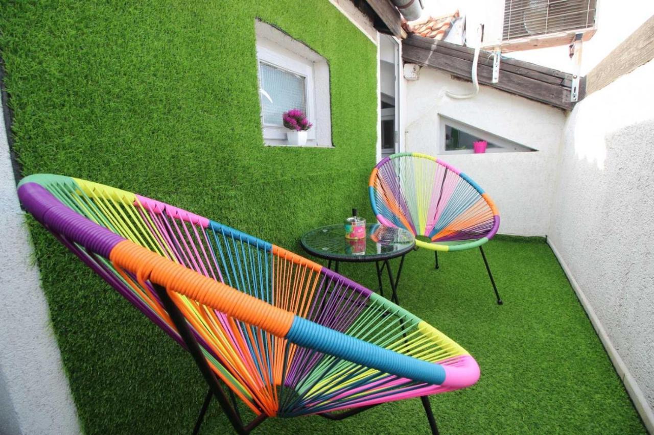 Apartment Happy Holiday Lazur Burgas Exterior photo
