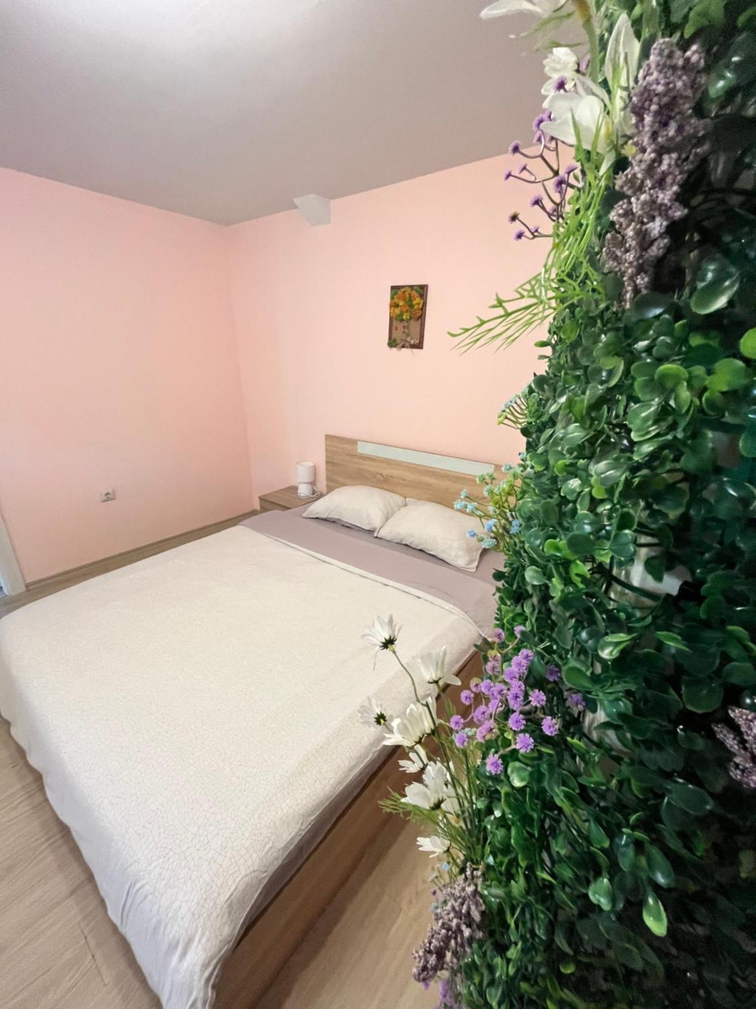 Apartment Happy Holiday Lazur Burgas Exterior photo