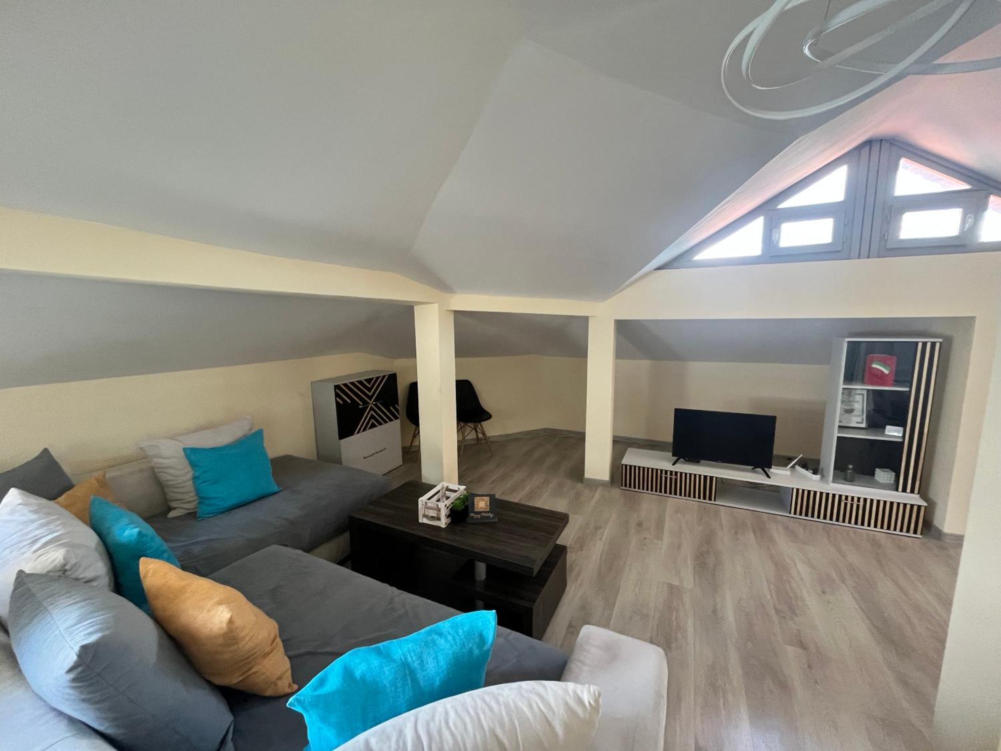 Apartment Happy Holiday Lazur Burgas Exterior photo